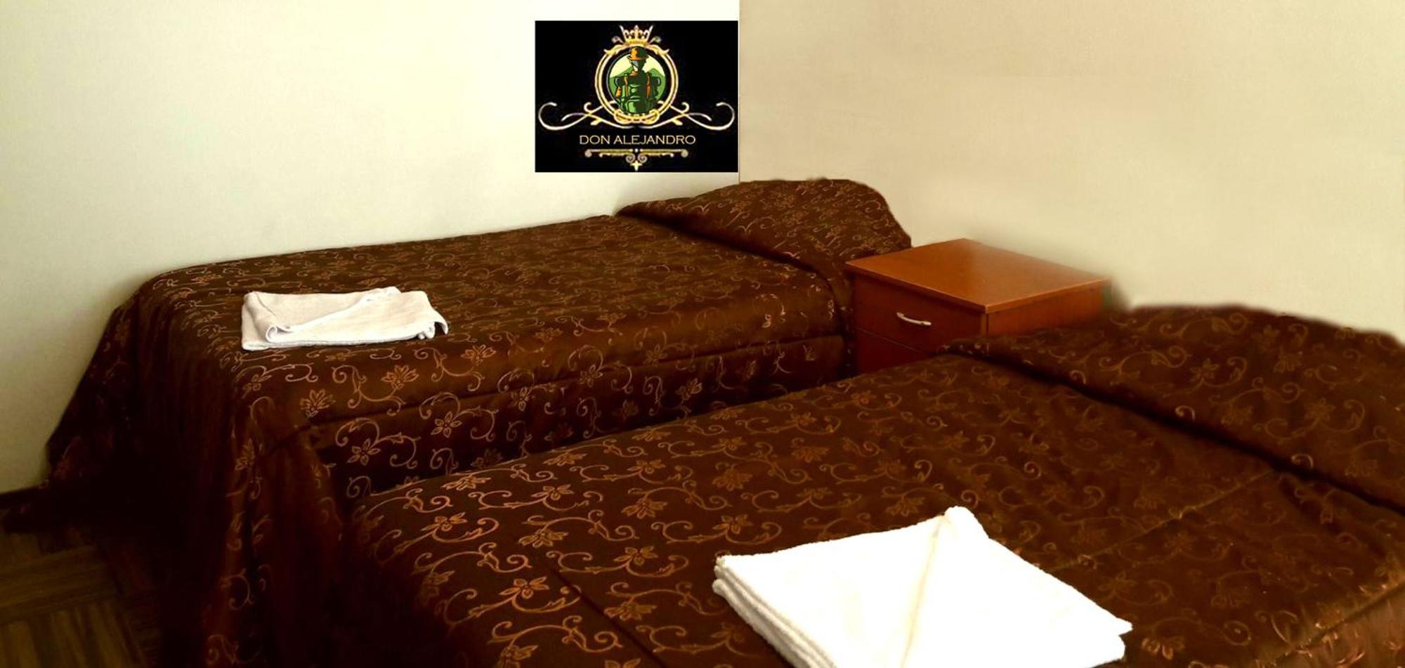 Bed and Breakfast Don Alejandro Trujillo Esterno foto
